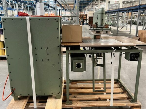 Kiefel FP 150 C