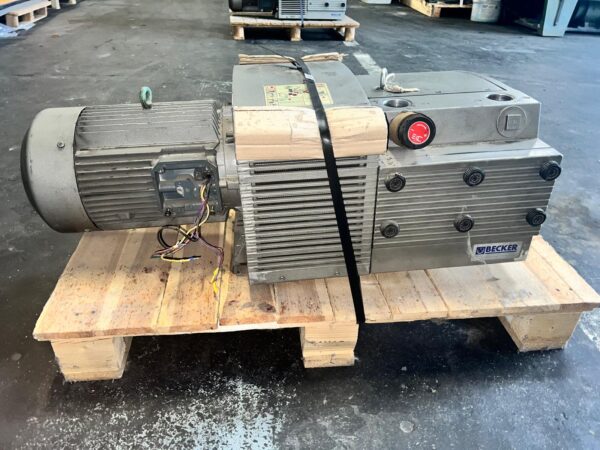 Becker KDT 3.140/0-470