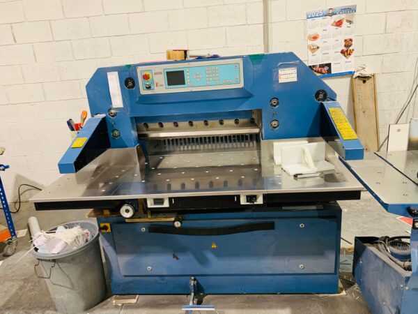 Schneider Senator 78 E-Line